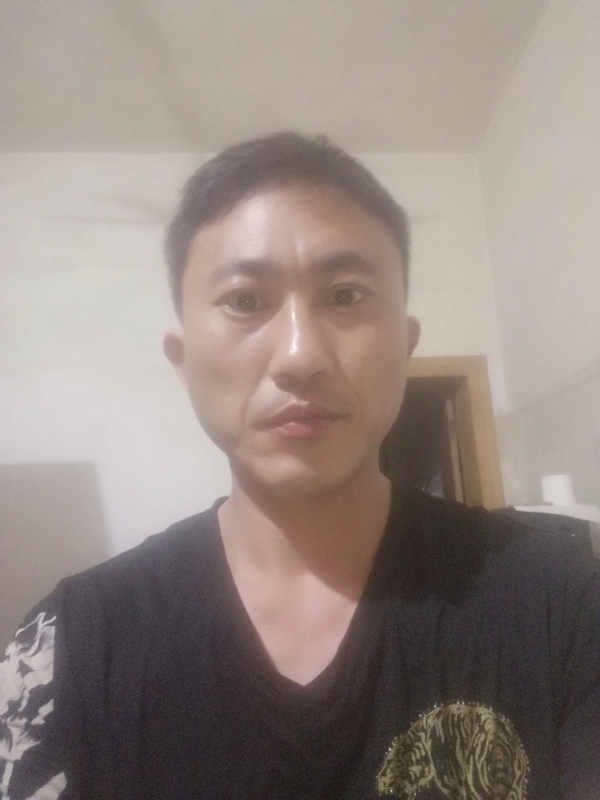 真爱无悔的第一张照片--丽水相亲服务中心