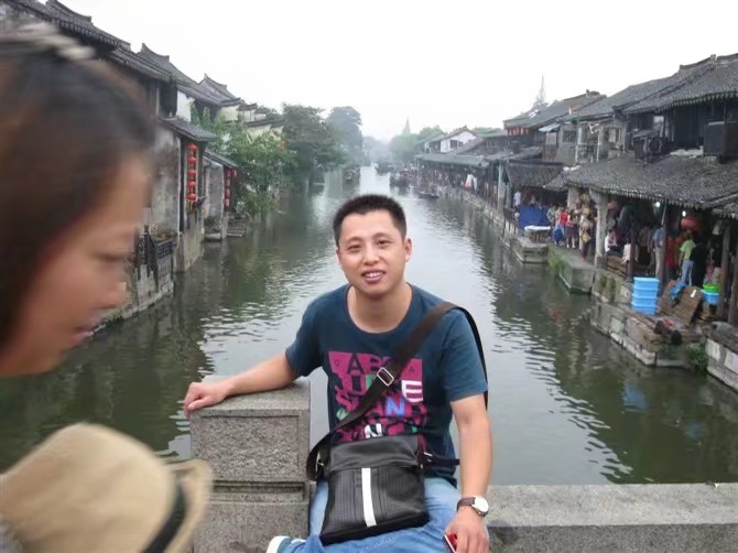 雪糕冰激凌的第一张照片--丽水相亲服务中心