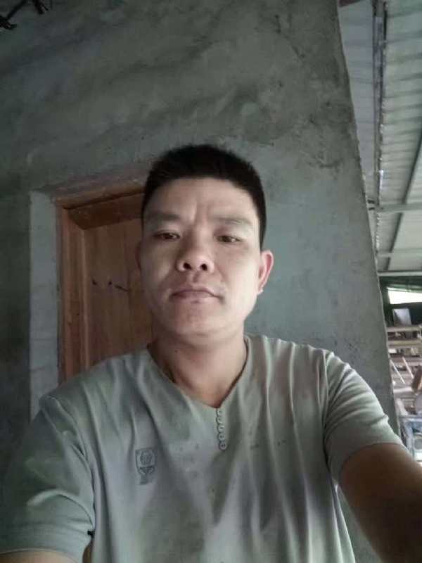 寻找幸福的第一张照片--丽水相亲服务中心