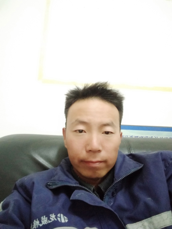 东西南北风的第一张照片--丽水相亲服务中心