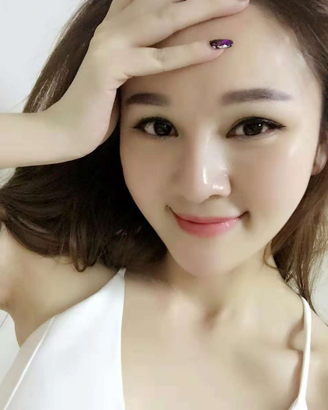 欣颖的第一张照片--丽水相亲服务中心