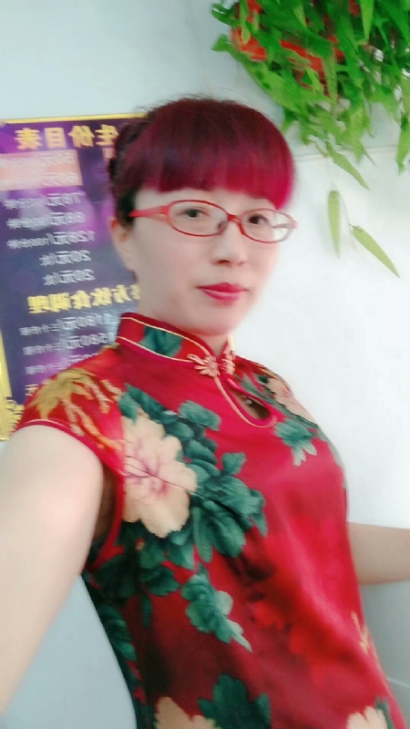 平凡女人的第一张照片--丽水相亲服务中心
