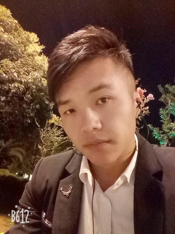 只求一陪伴的第一张照片--丽水相亲服务中心