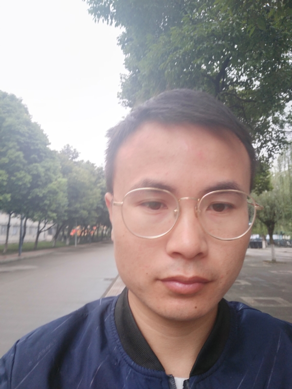 零丁星辰的第一张照片--丽水相亲服务中心