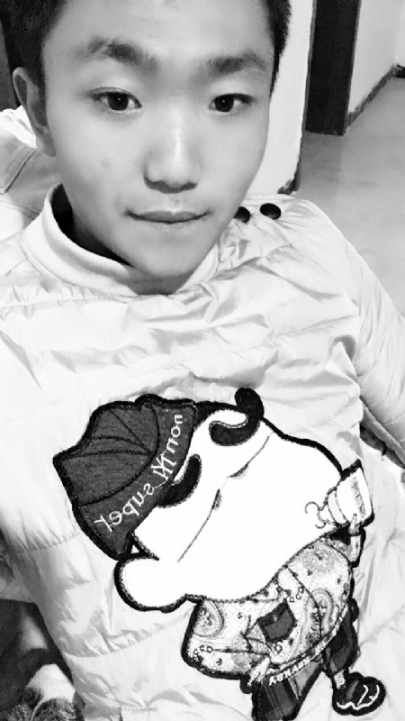 年轻的第一张照片--丽水相亲服务中心