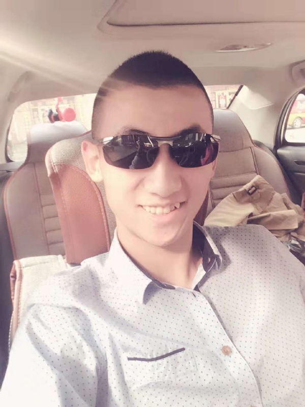 风雨的第一张照片--丽水相亲服务中心