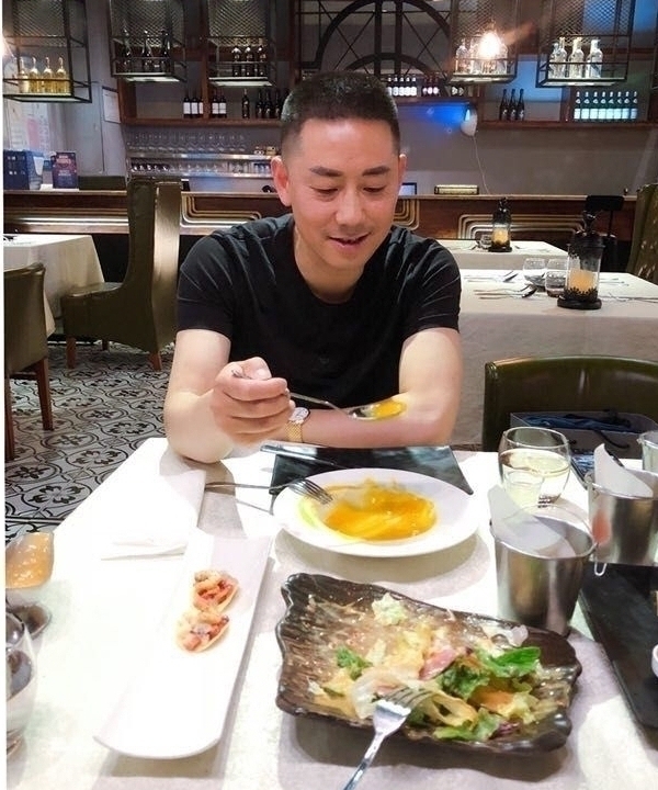 空空如也的第一张照片--丽水相亲服务中心