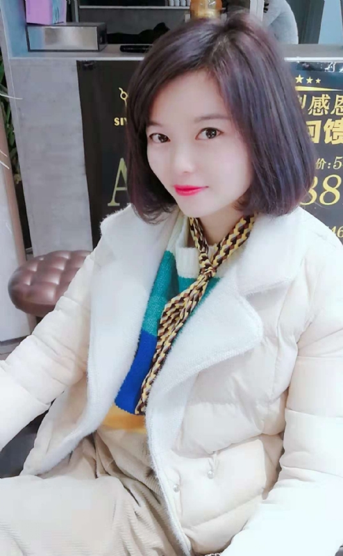 认真的雪的第一张照片--丽水相亲服务中心