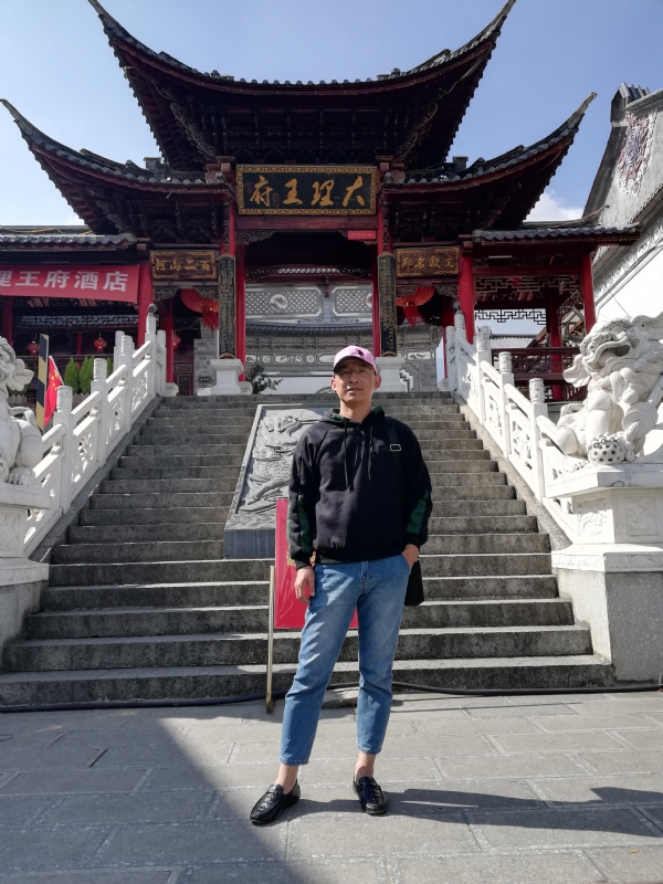 旧事离人的第一张照片--丽水相亲服务中心