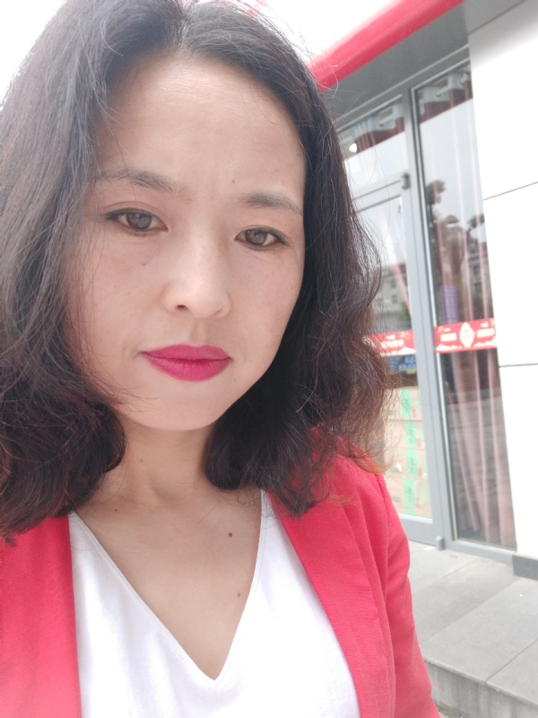 枫叶飘零的第一张照片--丽水相亲服务中心