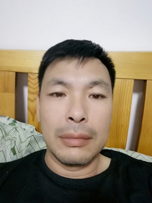 不爱当牛的第一张照片--丽水相亲服务中心