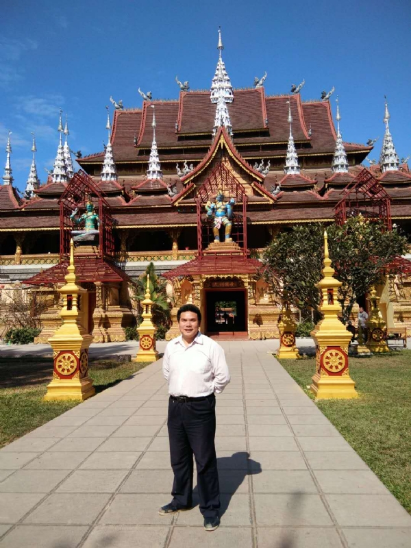 蓝熊的第一张照片--丽水相亲服务中心