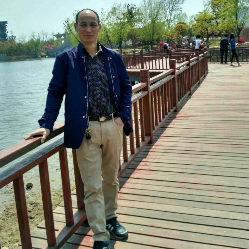 大随帅哥的第一张照片--丽水相亲服务中心