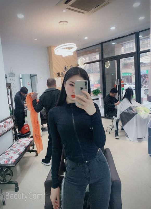 婷婷的第四张照片--丽水相亲服务中心