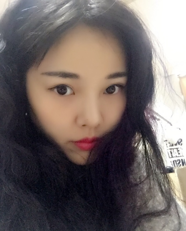 馨馨向荣的第二张照片--丽水相亲服务中心