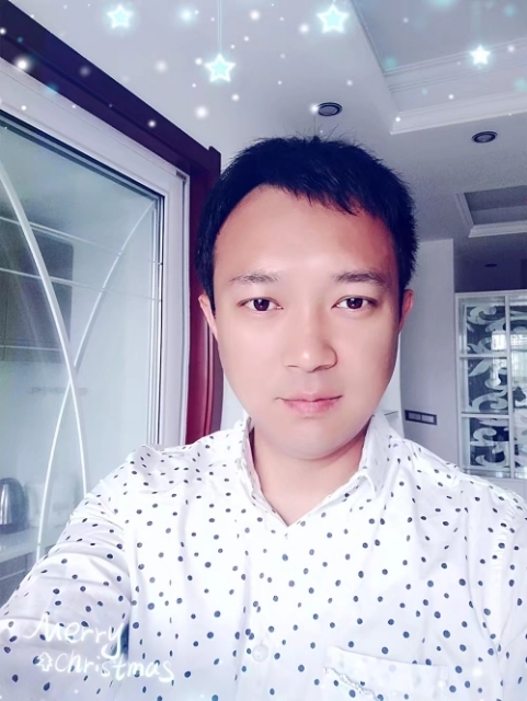 真诚小哥的第一张照片--丽水相亲服务中心