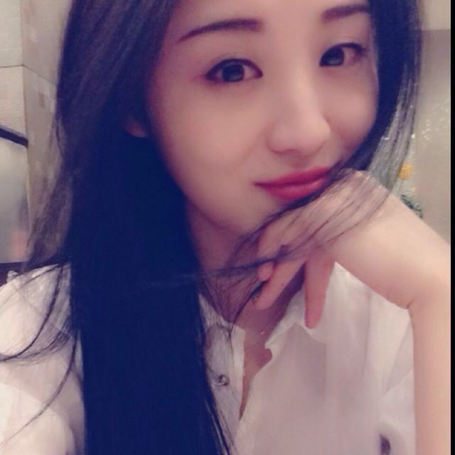 在水一方的第一张照片--丽水相亲服务中心