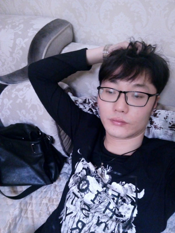 想事的猪的第一张照片--丽水相亲服务中心