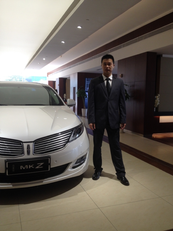 Harry的第二张照片--丽水相亲服务中心