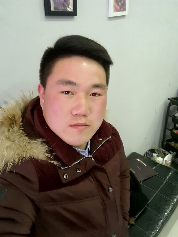 小飞的第一张照片--丽水相亲服务中心