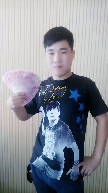 小飞的第二张照片--丽水相亲服务中心