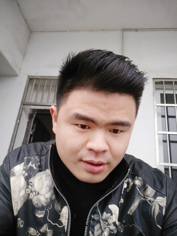 随遇而安的第一张照片--丽水相亲服务中心