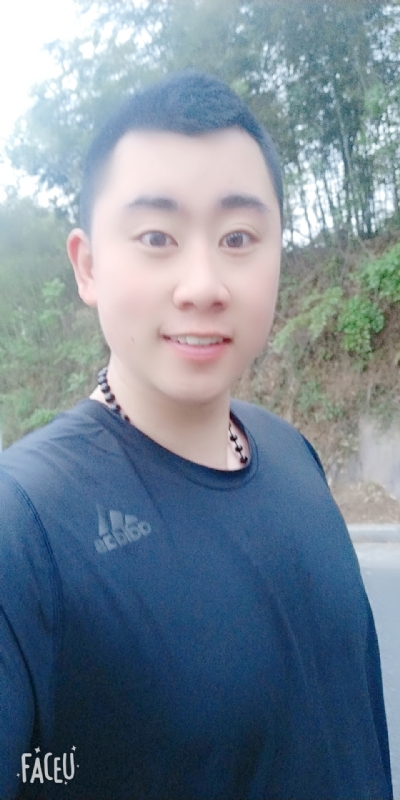 帅小伙的第一张照片--丽水相亲服务中心