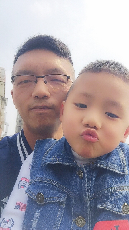 林松的第一张照片--丽水相亲服务中心