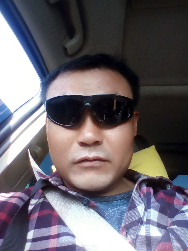 莱芜强哥的第一张照片--丽水相亲服务中心