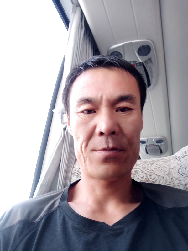 真心诚意的第一张照片--丽水相亲服务中心