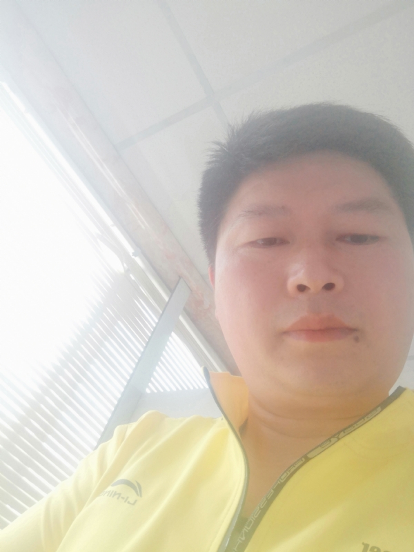 山男的第一张照片--丽水相亲服务中心