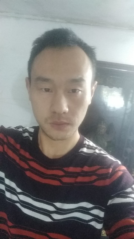 张浩浩的第一张照片--丽水相亲服务中心