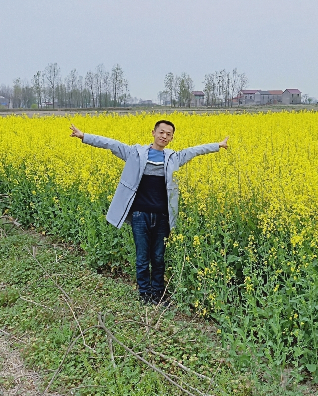 一个真诚的男士的第一张照片--丽水相亲服务中心