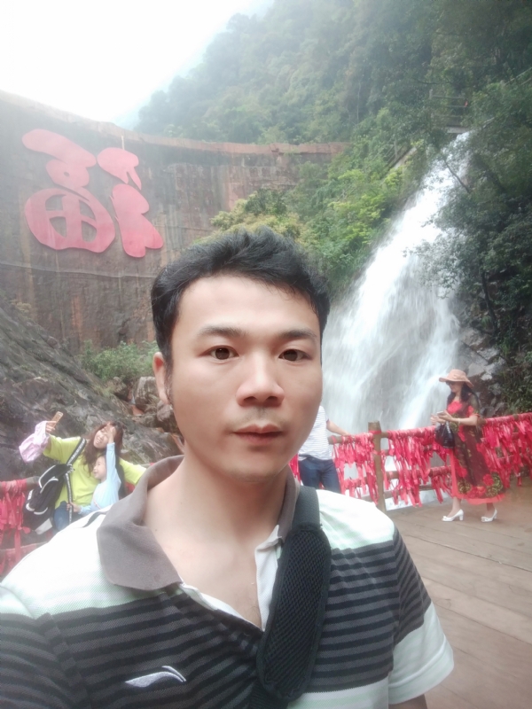 珊珊您是珊无无无妻的第一张照片--丽水相亲服务中心