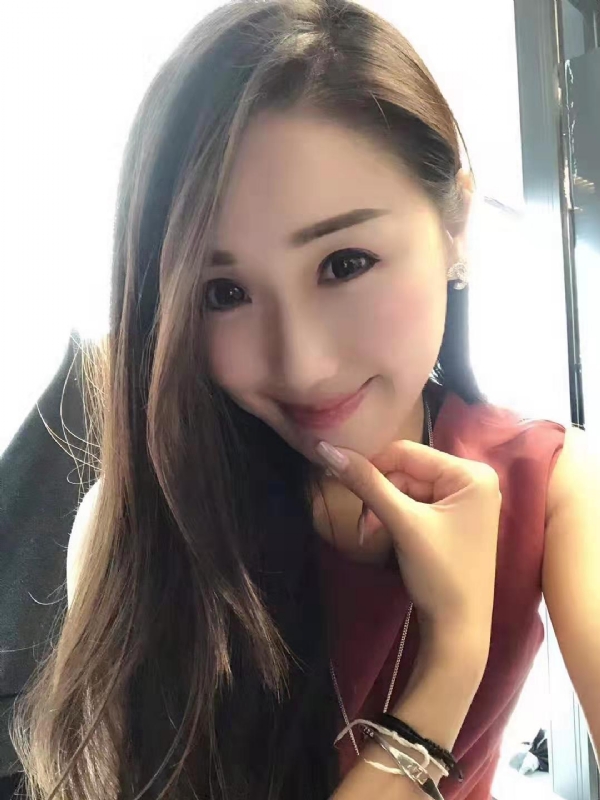 彩蝶的第一张照片--丽水相亲服务中心