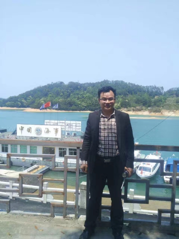 三哥的第一张照片--丽水相亲服务中心