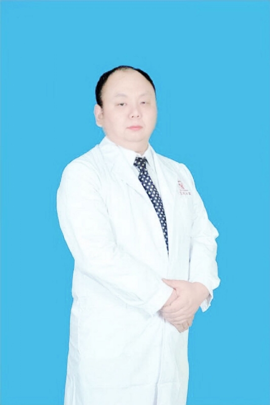 小村医的第一张照片--丽水相亲服务中心