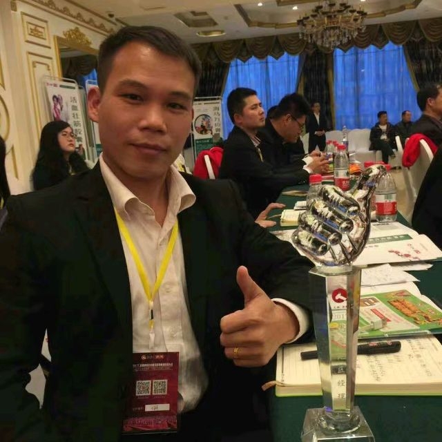 项帅的第一张照片--丽水相亲服务中心