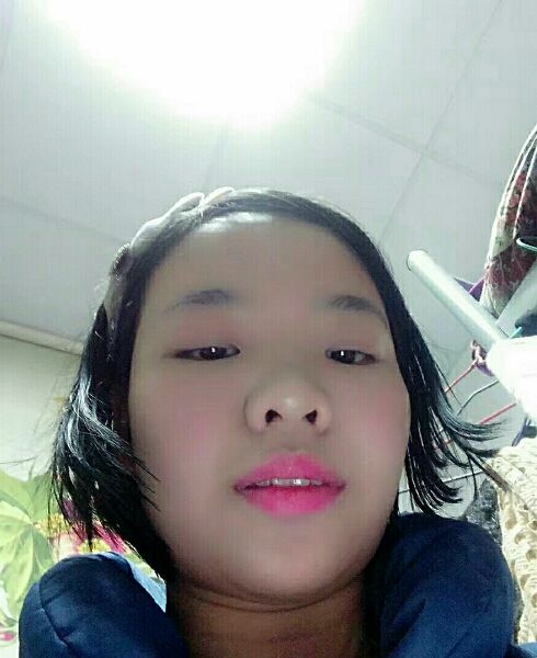 依依的第一张照片--丽水相亲服务中心