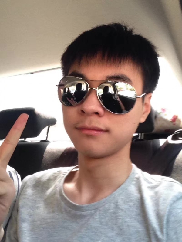 鱼头zzz的第一张照片--丽水相亲服务中心