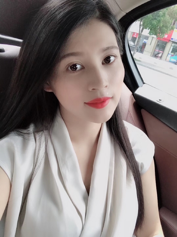 玲子的第一张照片--丽水相亲服务中心