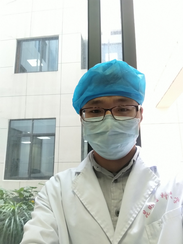 口腔小医生的第一张照片--丽水相亲服务中心