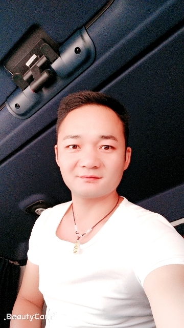 平凡的第一张照片--丽水相亲服务中心