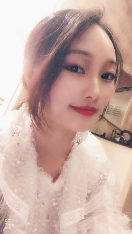 雯雯的第一张照片--丽水相亲服务中心