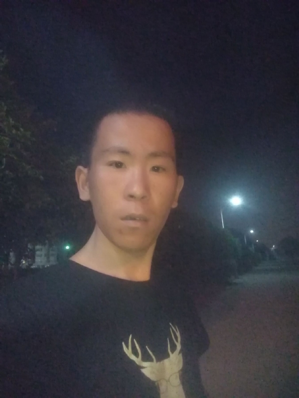 俞凯斌的第一张照片--丽水相亲服务中心