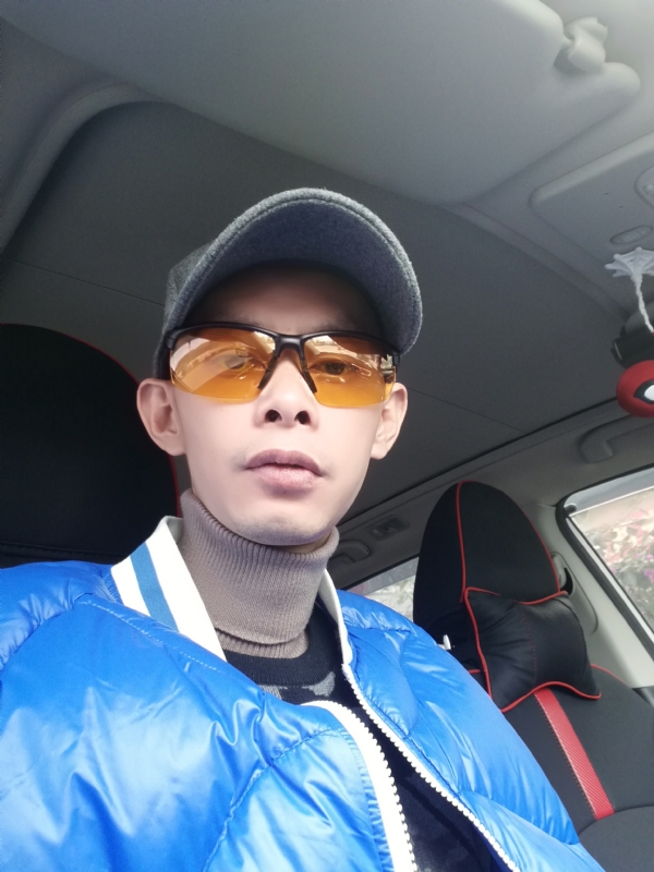 愿得一人心的第一张照片--丽水相亲服务中心