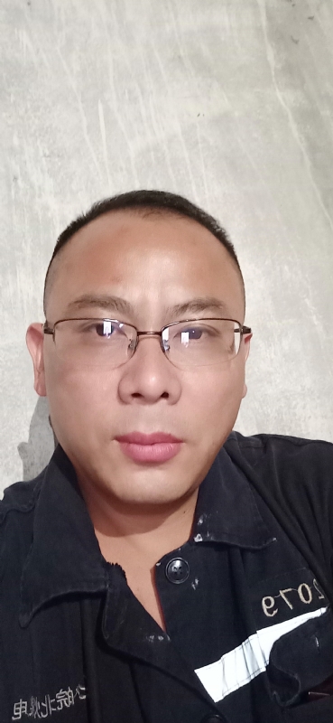 知足常乐的第一张照片--丽水相亲服务中心