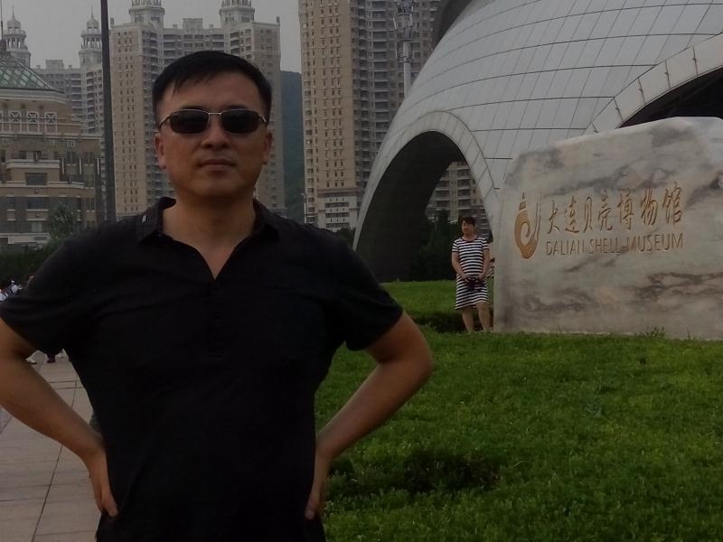 豁达的第一张照片--丽水相亲服务中心