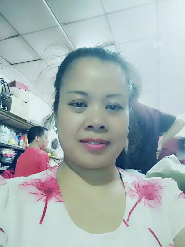 把自己当宝贝的第一张照片--丽水相亲服务中心