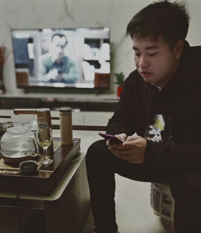 嗯今年能脱单吗的第一张照片--丽水相亲服务中心